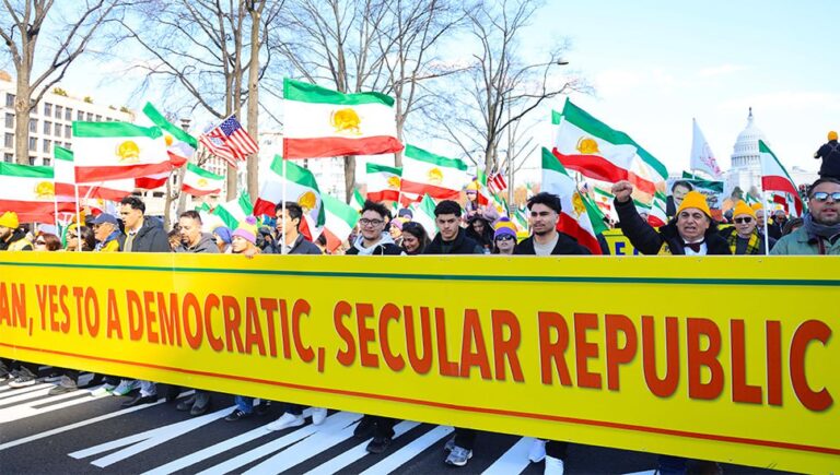 Rally-in-D.C-Iranian-People-Supporting-a-Free-Iran